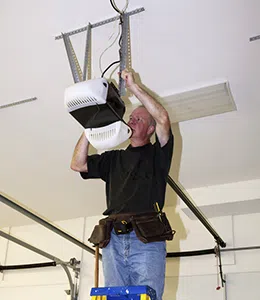 Galaxy Garage Door Service Miami Lakes, FL 786-347-3598 - sb-repair